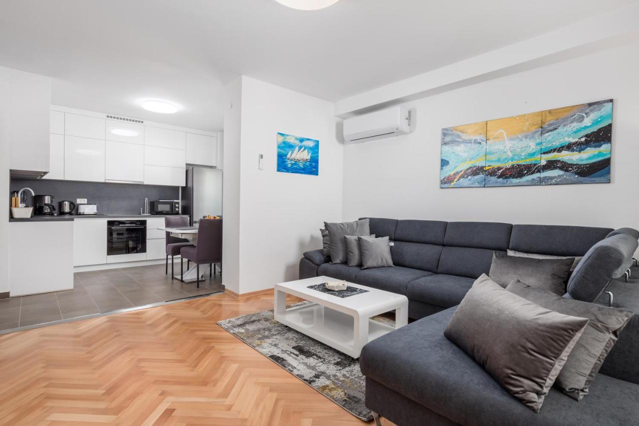 Relax Fiume Apartment Exterior photo